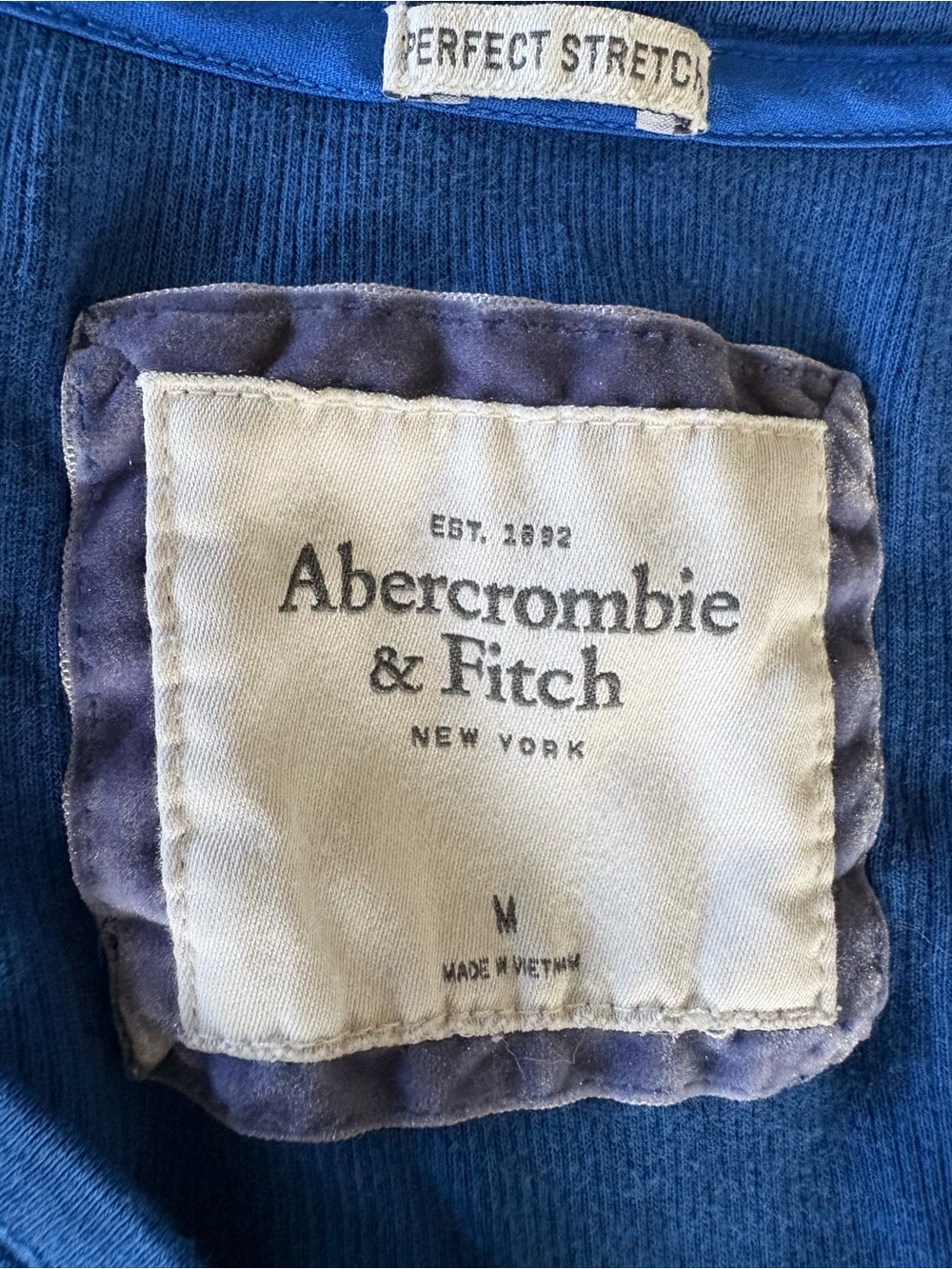 Vintage Abercrombie & Fitch Y2K Blue Ribbed Henley Top M - Picture 4 of 4